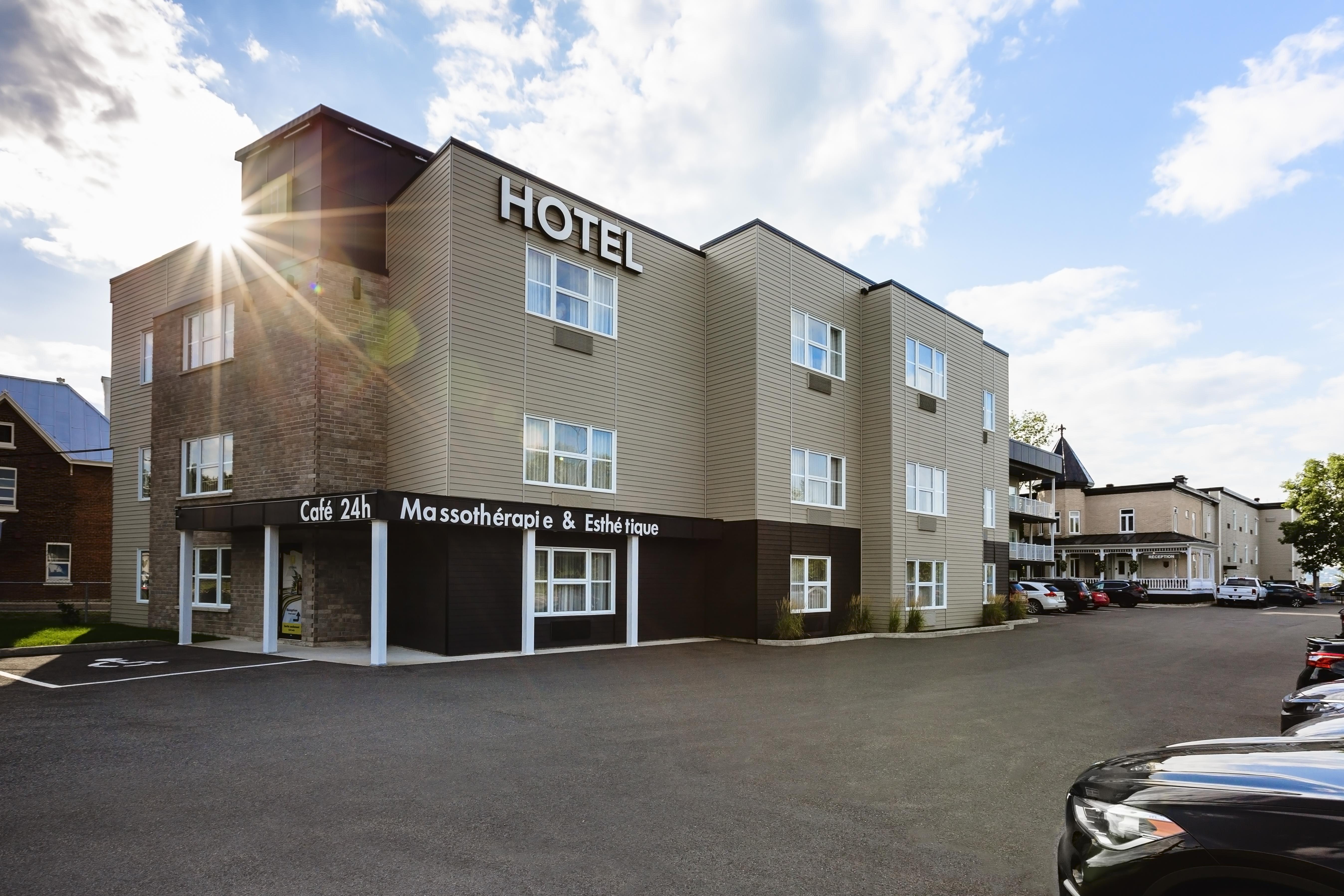 Hotel Le Littoral ケベックシティ エクステリア 写真